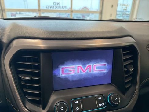 Used 2023 GMC Acadia AT4 w/ Preferred Package image 23