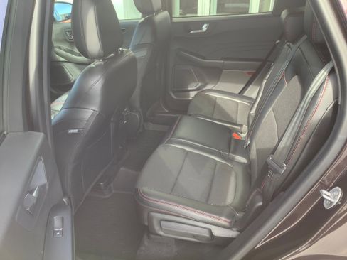 Certified 2023 Ford Escape ST-Line w/ Tech Pack #1 image 10