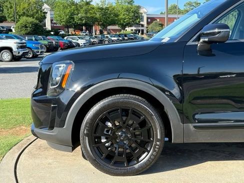 Used 2021 Kia Telluride EX w/ EX Premium Package AWD/4WD image 13
