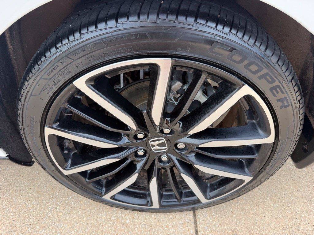 Used 2023 Honda Accord Touring image 26