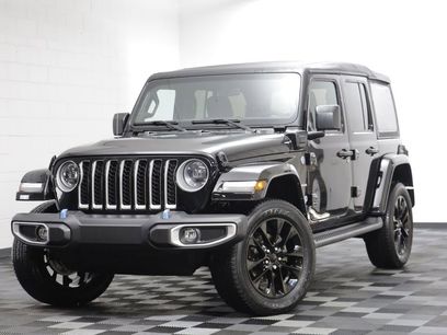 Used 2023 Jeep Wrangler Unlimited Sahara w/ Cold Weather Group