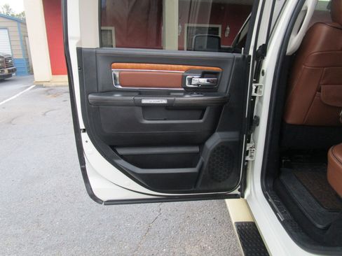 Used 2016 RAM 1500 Laramie Longhorn w/ Convenience Group image 21