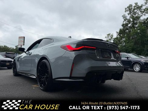 Used 2022 BMW M4 Coupe w/ Executive Package RWD image 5