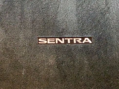 Used 2024 Nissan Sentra SR w/ SR Premium Package FWD image 34