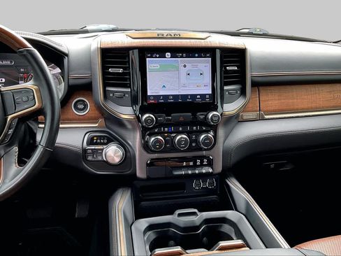 Used 2022 RAM 1500 Limited AWD/4WD image 6