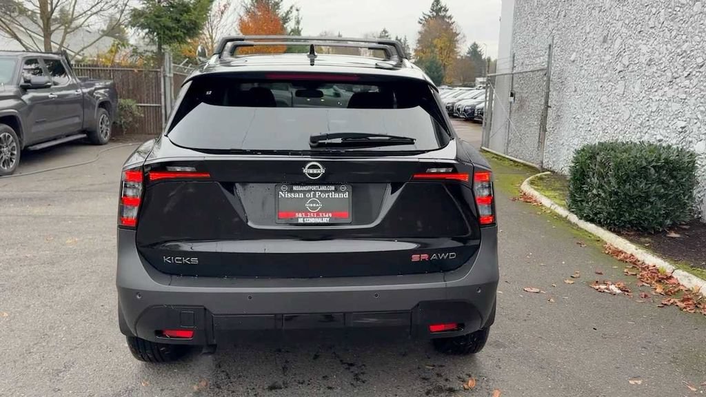 Certified 2026 Nissan Kicks SR w/ SR Premium Package AWD/4WD image 9
