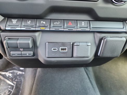 New 2025 Chevrolet Silverado 2500 W/T image 22