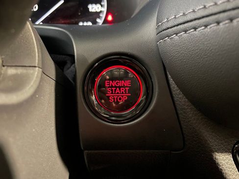 Used 2025 Honda HR-V EX-L image 24