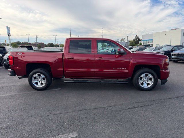 Used 2018 Chevrolet Silverado 1500 LT w/ All Star Edition AWD/4WD image 16