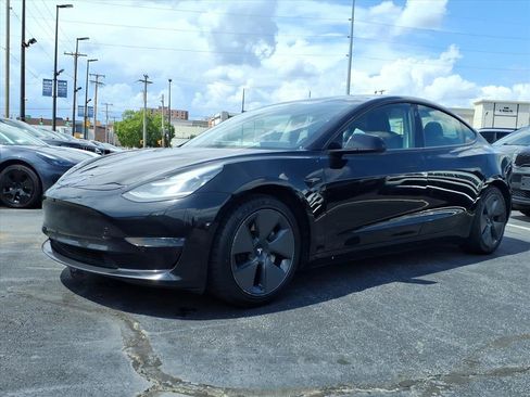 Used 2021 Tesla Model 3 Standard Range Plus RWD image 23