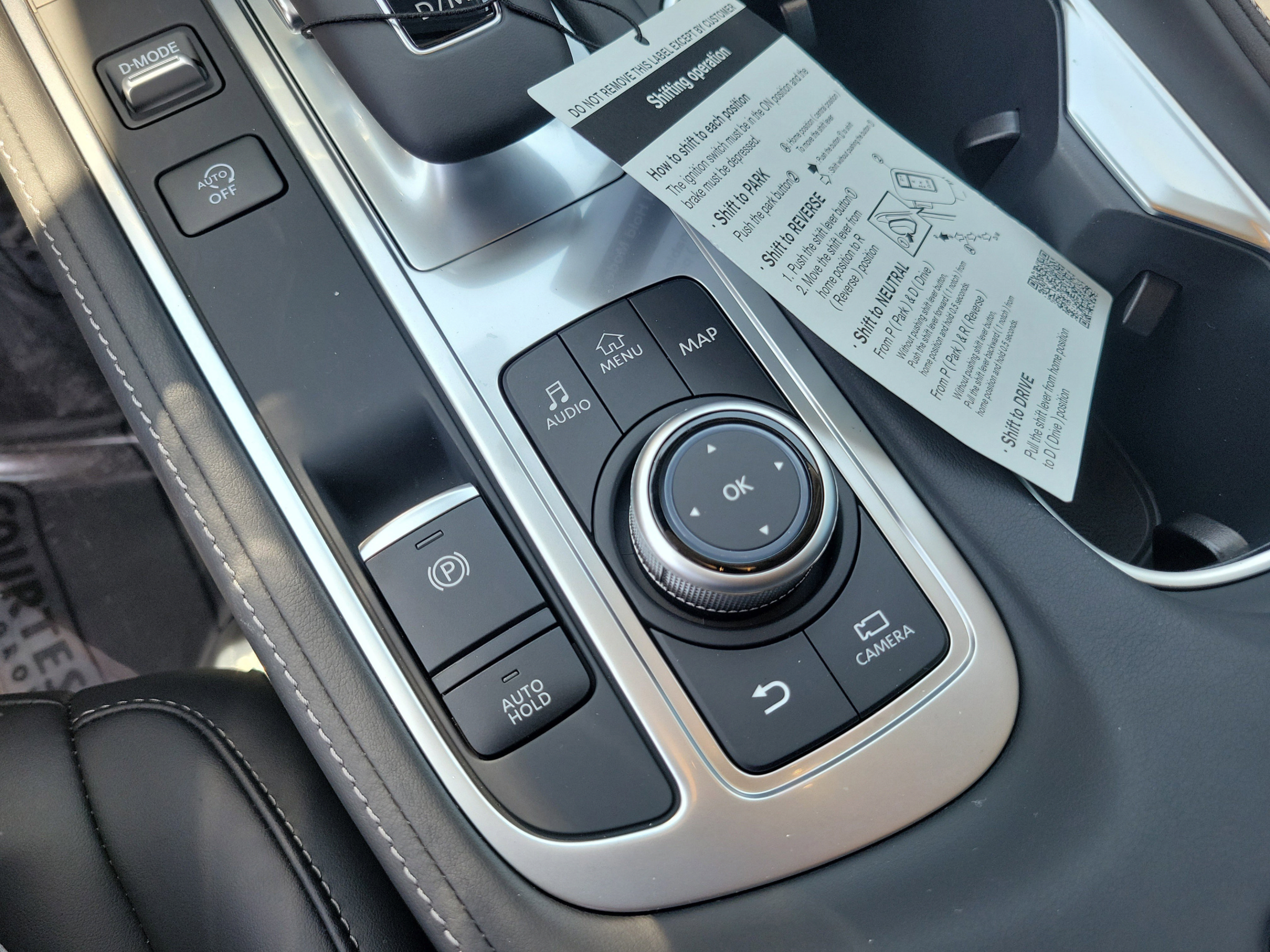 New 2026 INFINITI QX60 Luxe w/ Cargo Package FWD image 18