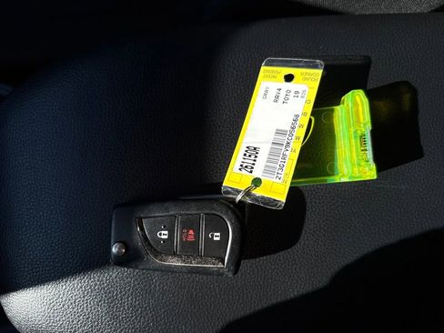 Used 2019 Toyota RAV4 LE w/ All Weather Liner Package image 30