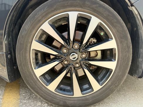Used 2017 Nissan Altima 2.5 SV FWD image 12