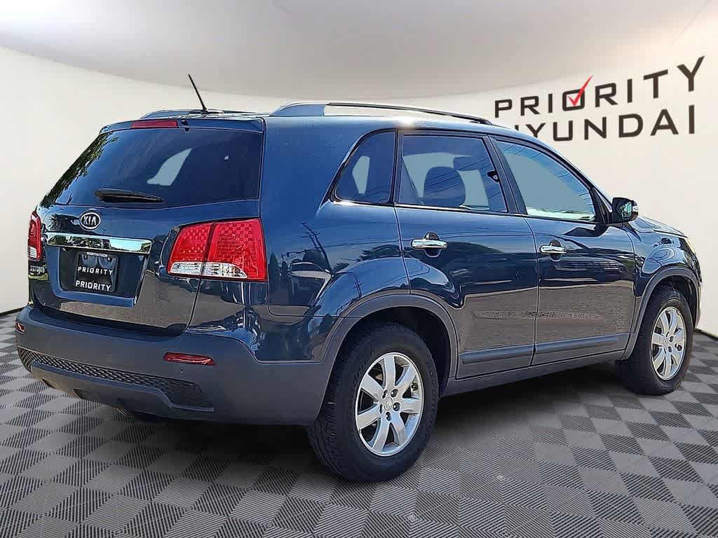 Used 2012 Kia Sorento LX w/ V6 Convenience Pkg FWD image 4