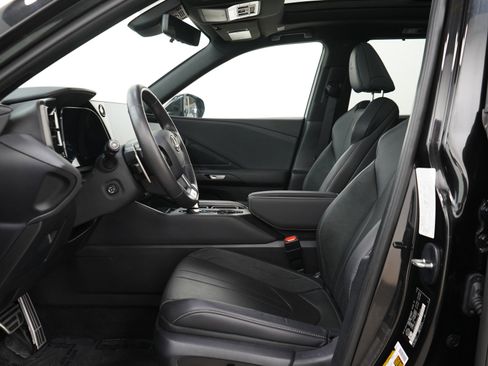 Used 2024 Lexus TX 500h AWD image 27