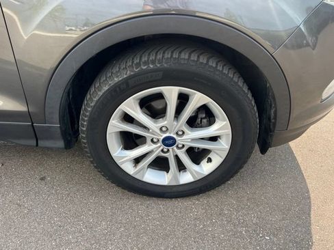 Used 2018 Ford Escape SEL FWD image 9