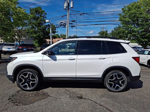 Used 2023 Honda Passport Elite image 7