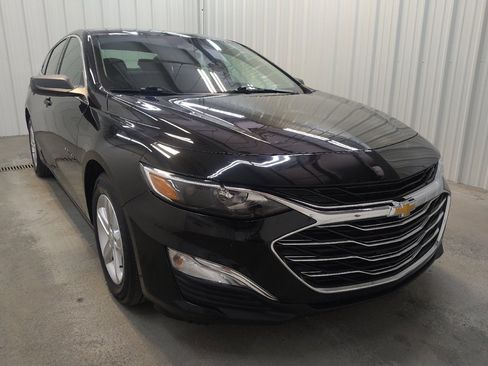 Used 2023 Chevrolet Malibu LS FWD image 13