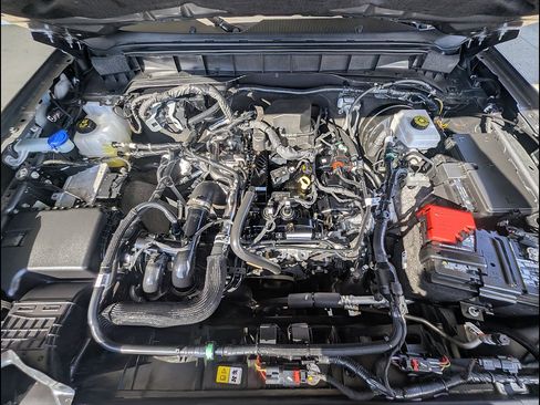 Used 2024 Ford Bronco Outer Banks AWD/4WD image 18
