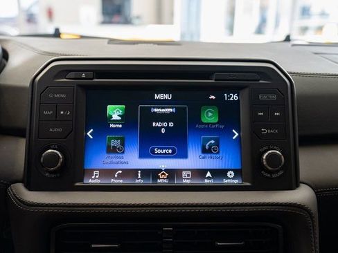 Used 2020 Nissan GT-R Premium w/ Premium Interior Package image 11