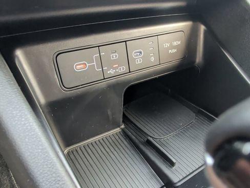 Used 2025 Hyundai Tucson SEL FWD image 26