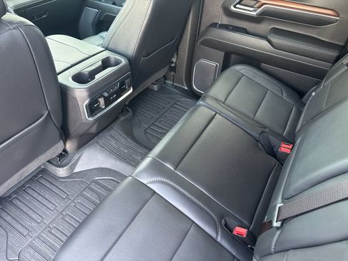 Used 2024 GMC Sierra 1500 Denali w/ Denali Reserve Package AWD/4WD image 4