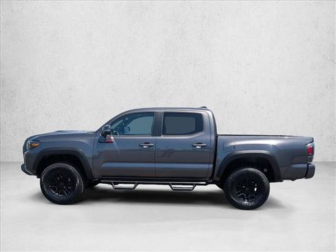 Used 2020 Toyota Tacoma TRD Pro AWD/4WD image 9