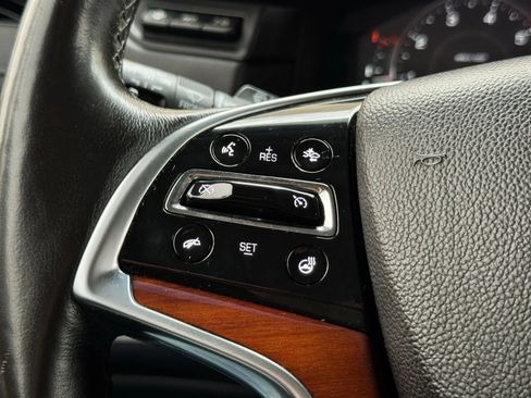 Used 2015 Cadillac Escalade Premium image 42