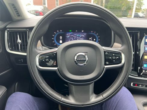 Certified 2022 Volvo S90 B6 Inscription w/ Advanced Package image 14