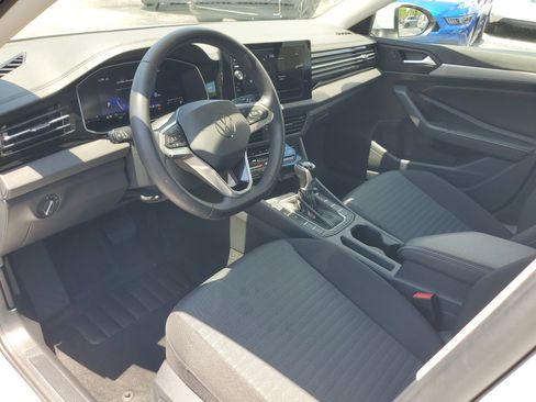 Used 2025 Volkswagen Jetta S FWD image 18
