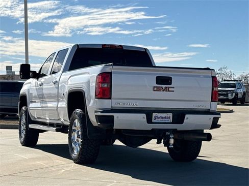 Used 2019 GMC Sierra 2500 Denali w/ Duramax Plus Package image 6
