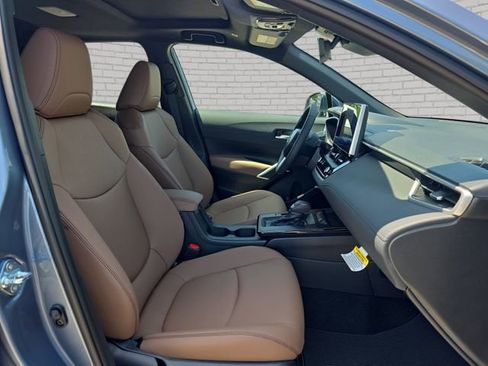 New 2026 Toyota Corolla Cross XLE FWD image 10
