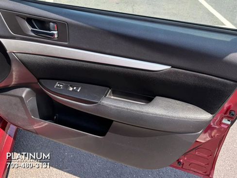 Used 2013 Subaru Legacy 2.5i Premium w/ All-Weather Pkg + Moonroof AWD/4WD image 18