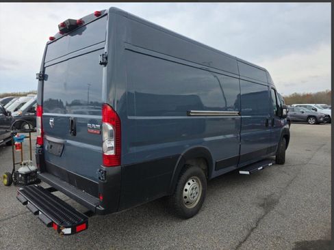 Used 2019 RAM ProMaster 3500 FWD image 3