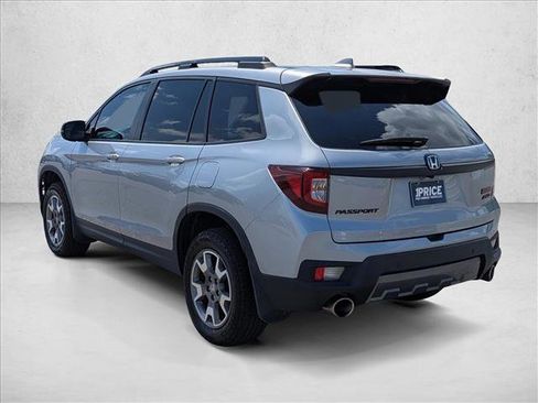 Used 2023 Honda Passport TrailSport image 7