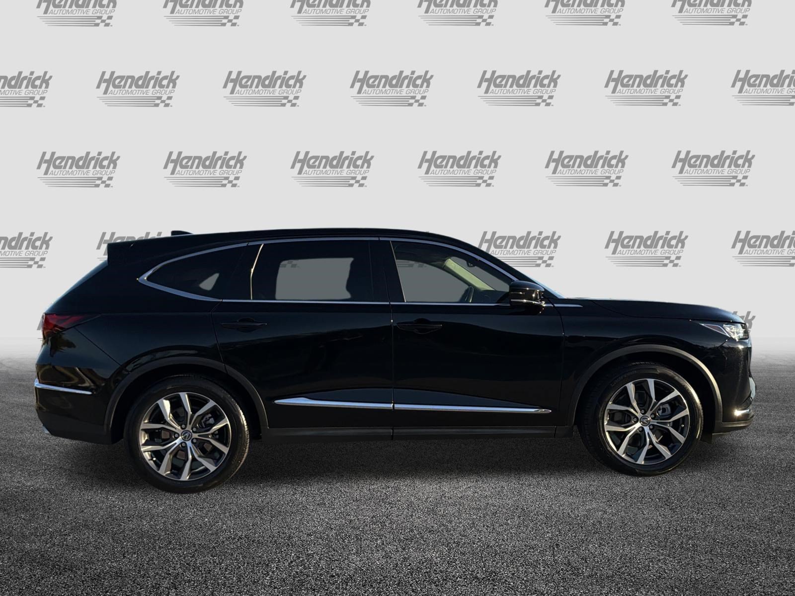 Used 2022 Acura MDX w/ Technology Package FWD image 11