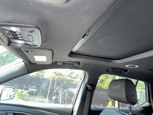 Used 2023 Chevrolet Traverse High Country w/ LPO, 'HIT The Road' Package FWD image 20