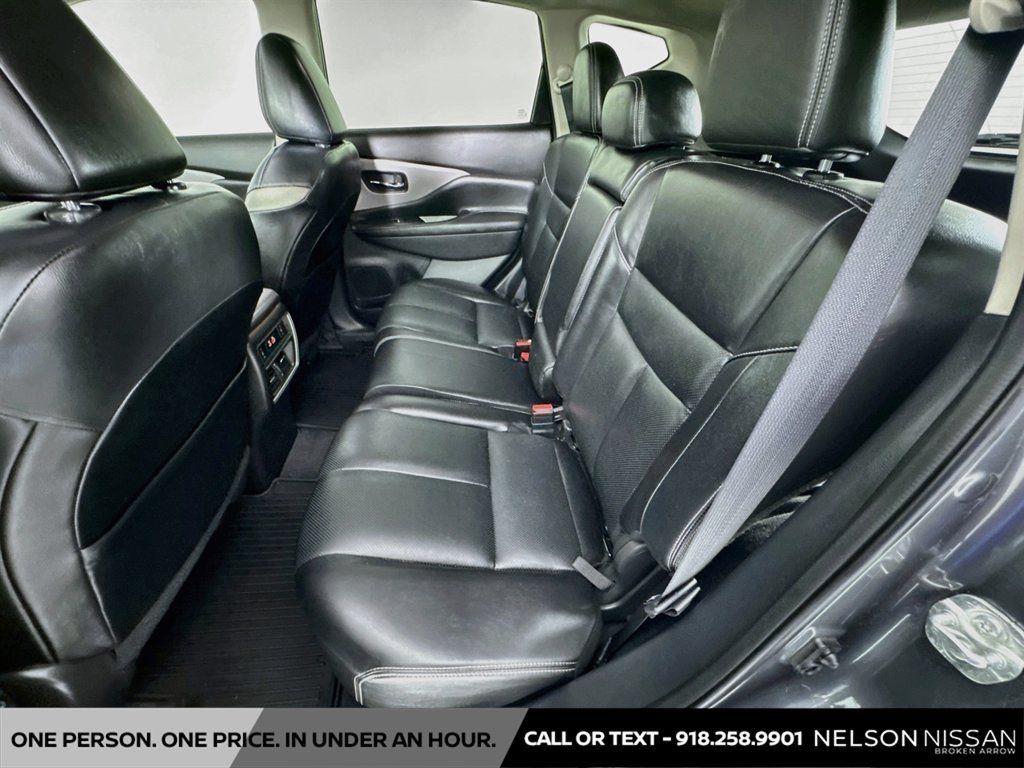 Used 2020 Nissan Murano SL w/ Moonroof Package FWD image 26