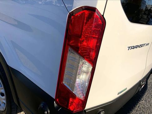 Used 2024 Ford Transit 350 XLT image 26