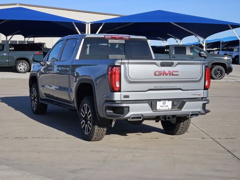 New 2026 GMC Sierra 1500 AT4 w/ AT4 Premium Package AWD/4WD image 4