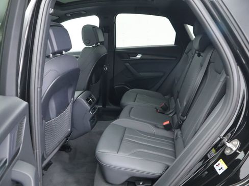 Used 2025 Audi Q5 2.0T Premium Plus w/ Premium Plus Package image 23