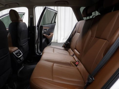 Used 2022 Subaru Outback Touring XT w/ Popular Package #2 image 12