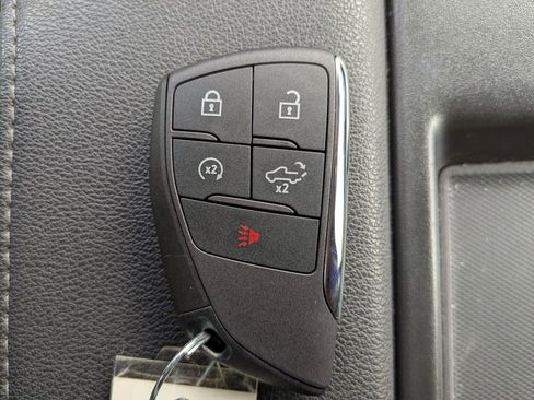 Used 2025 Chevrolet Silverado 1500 LT image 31