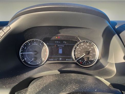 Used 2017 Nissan Armada Platinum w/ Captain Seat Package image 24