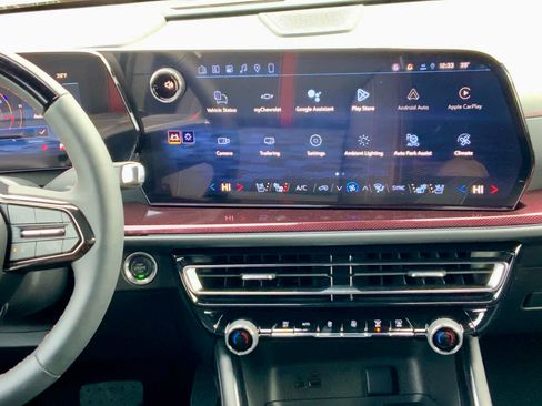 New 2026 Chevrolet Traverse RS image 45