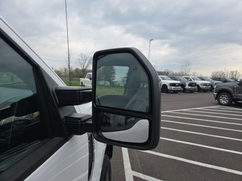 Used 2021 Ford F250 XL w/ Power Equipment Group image 6