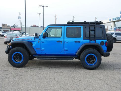 Used 2022 Jeep Wrangler Unlimited Rubicon w/ Cold Weather Group image 2
