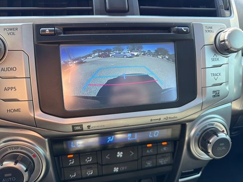 Used 2016 Toyota 4Runner Limited image 13