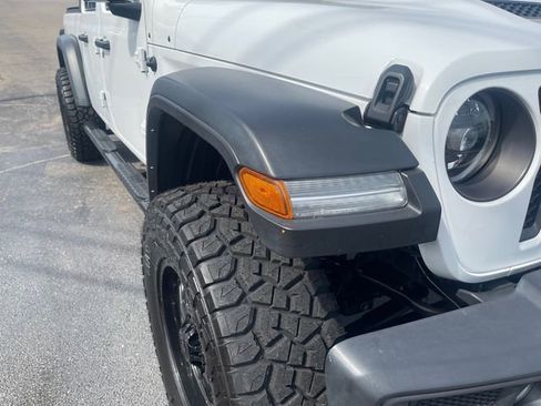 Used 2023 Jeep Gladiator Mojave w/ LED Lighting Group image 22