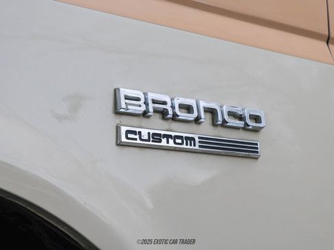 Used 1990 Ford Bronco Custom image 54